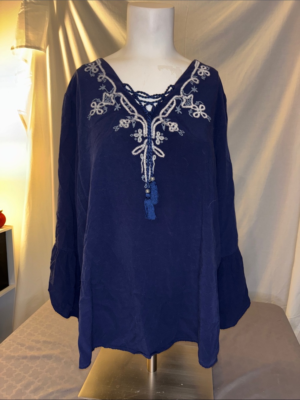 Avenue- Embroidered V-Neck Peasant Top - Navy